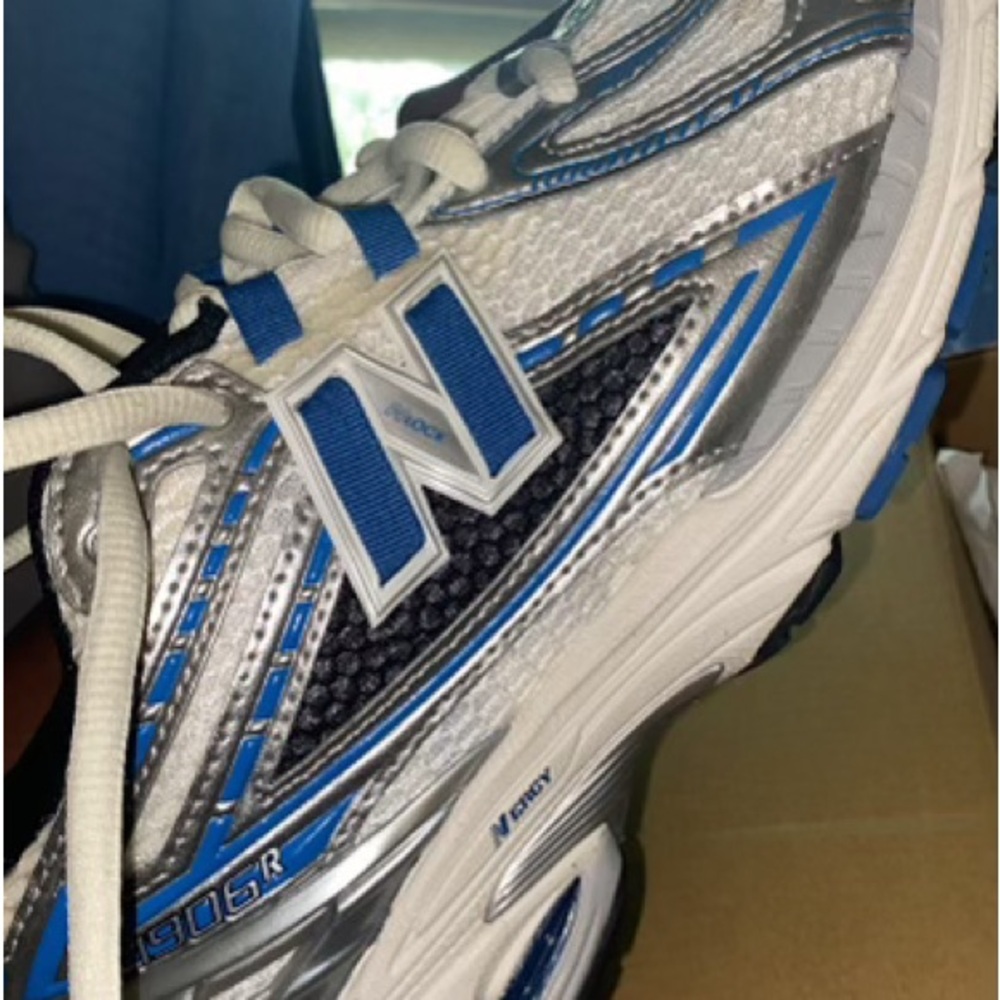 Mint Condition !! - image 3